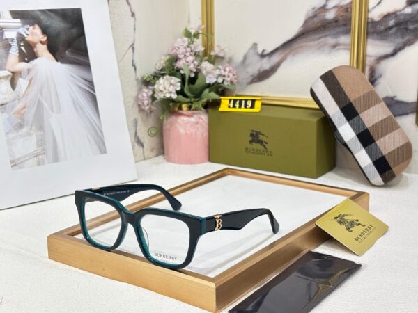 BURBERRYY OPTICAL - Image 9