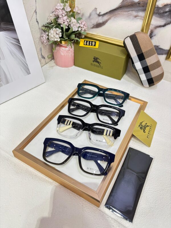 BURBERRYY OPTICAL - Image 13