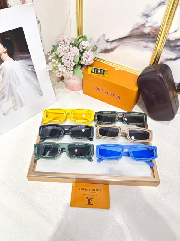LVV UNISEX UV PROTECTED - Image 2