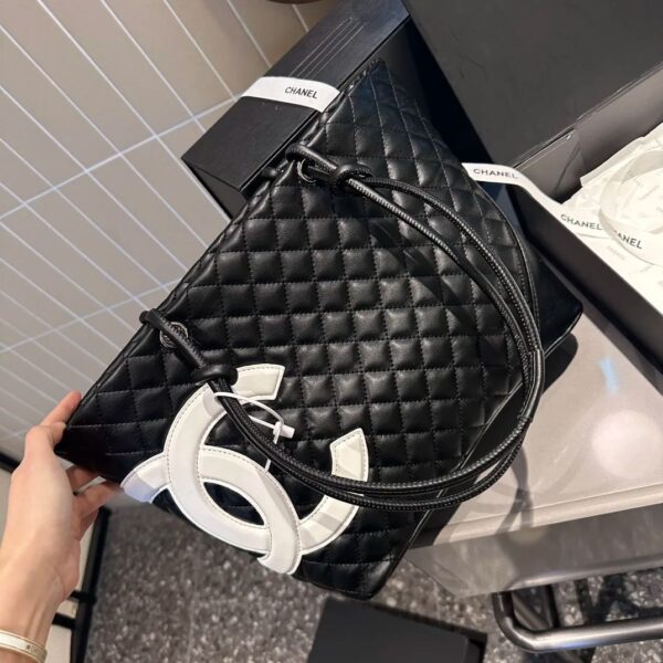 LATEST CHANELL TOTE - Image 3