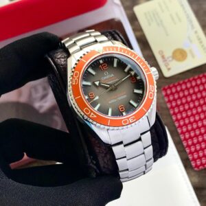Omegaa Seamaster