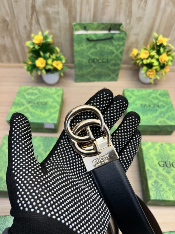 GUCCII GG Black/Brown Embossed Strip Belt - Image 2