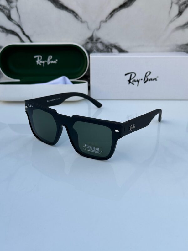 Raybann 1816 black green