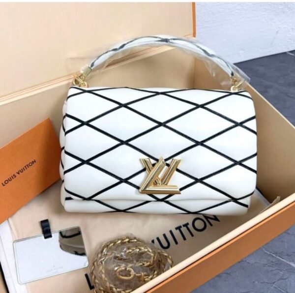 LOUISS VUTTIONN GO 14 MM MALLETAGE SHOULDER BAG - Image 4