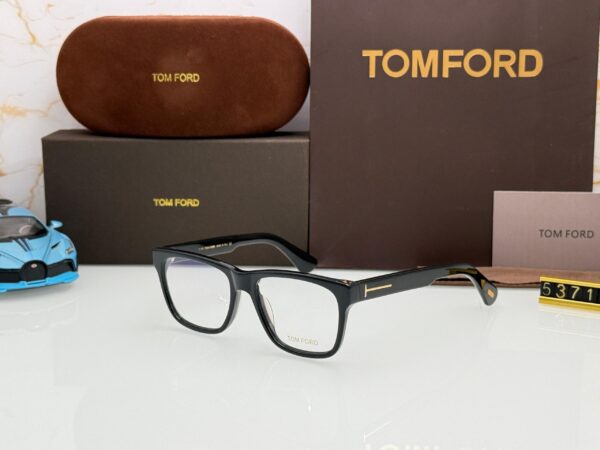 TOM FORD - Image 4