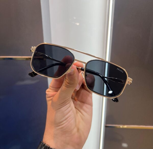 PRADAA MILANO GOLD Black Luxury Shade - Image 2