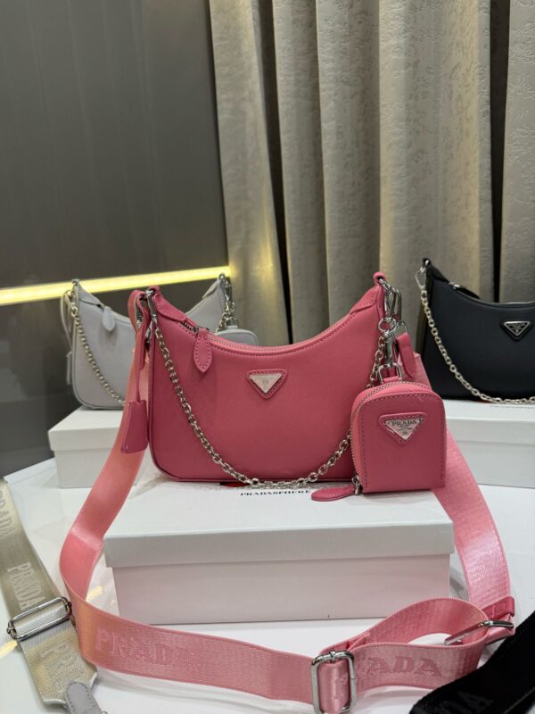PRADAA RE-EDITION POCHETTE CROSSBODY BAG - Image 7