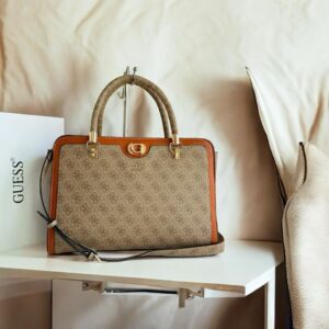 LATEST GUESSS BAG