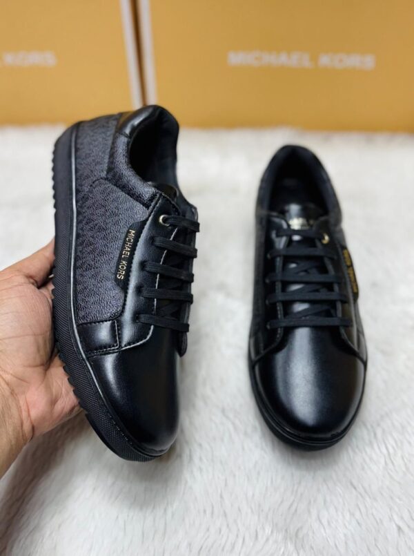 MICHAELL KORSS Sneakers
