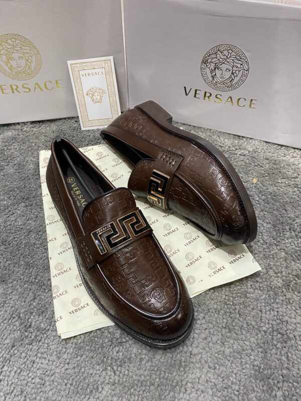 VERSACEE - Image 3