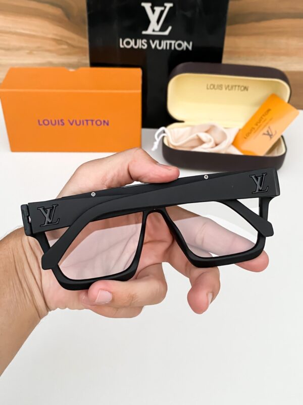 LOUISS VUITTONN FRAME 1502 - Image 2
