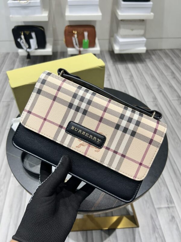 BURBERRYY Premium Quality Sling Bag - Image 3