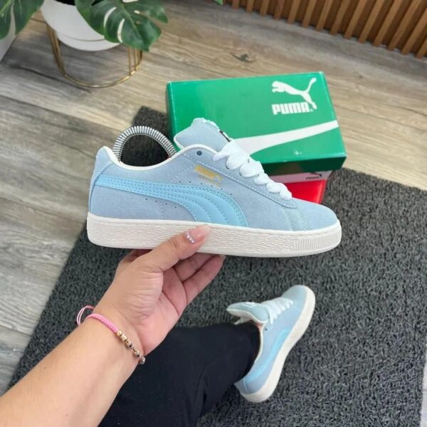 PUMAA CLASSIC XL SUEDE SKY - Image 3
