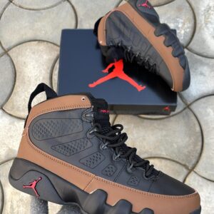 Air jordann 9 olive