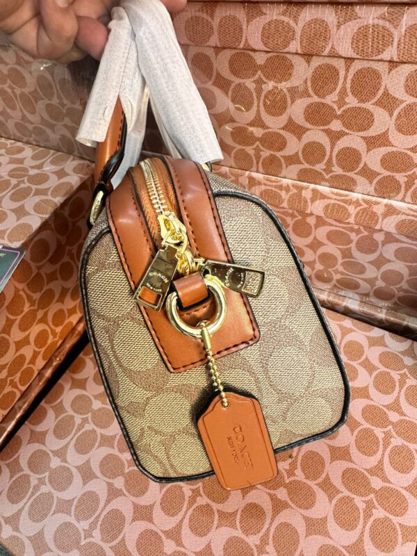 COACHH VINTAGE STYLE SPEEDY - Image 3