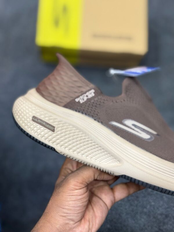 Skecherss slip in - Image 2