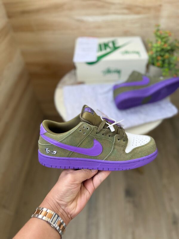 NIKEE SB DUNK SNOOP DOGG - Image 2