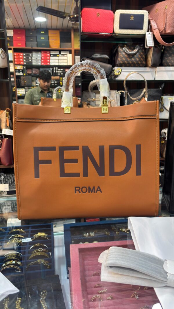 FENDII ROMA 