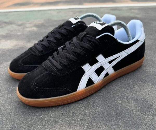 Onitsukaa tiger tokuten STOP LOVING