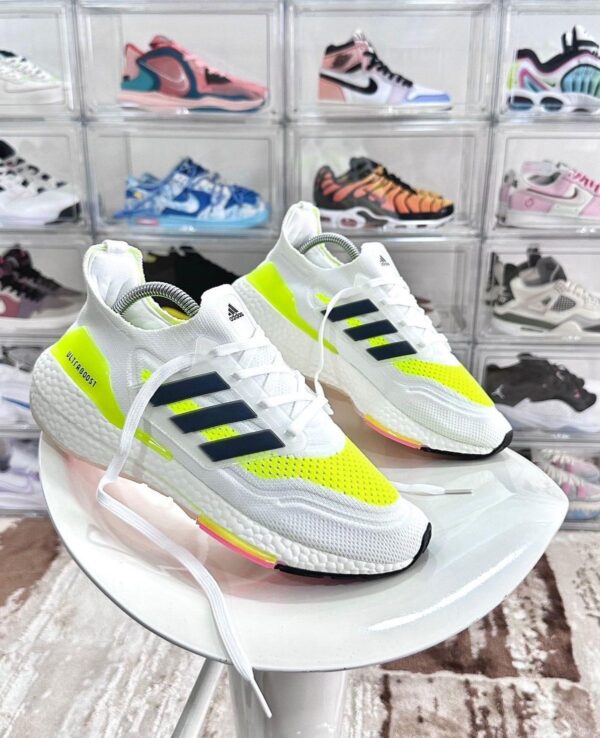 ADIDASS ULTRABOOST 21 SOLAR WHITE - Image 3