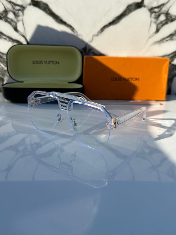 Louiss vuitton 98143 plano