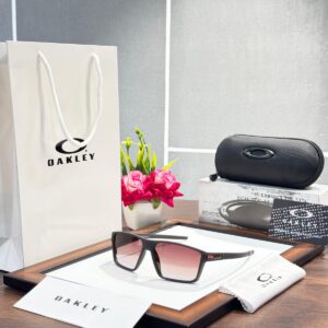 OAKLEYY 9437 BROWN