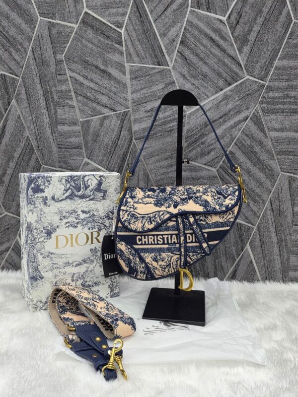 Diorr Saddle Shoulder Bag - Image 4
