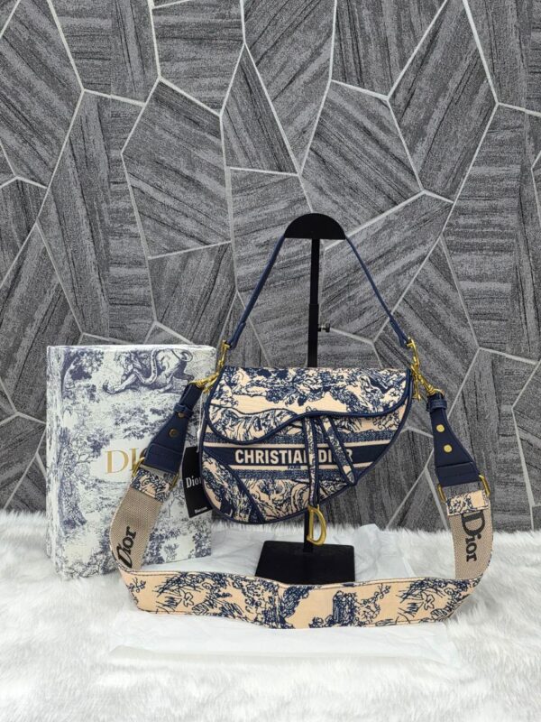 Diorr Saddle Shoulder Bag - Image 3