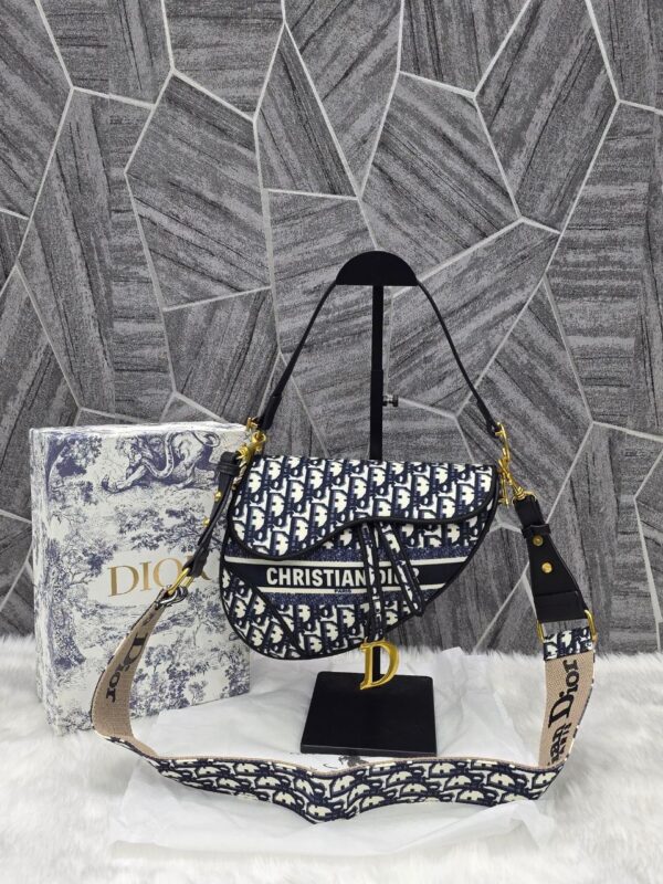 Diorr Saddle Shoulder Bag