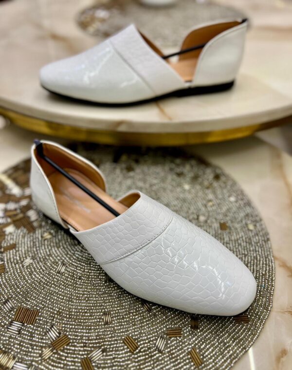 PESHAWARII SANDAL