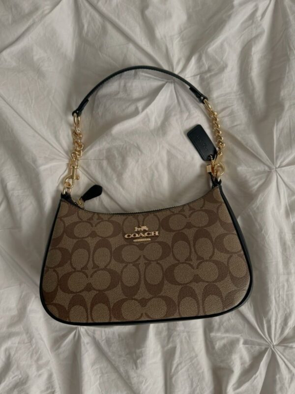 LATEST COACHH SLING - Image 5