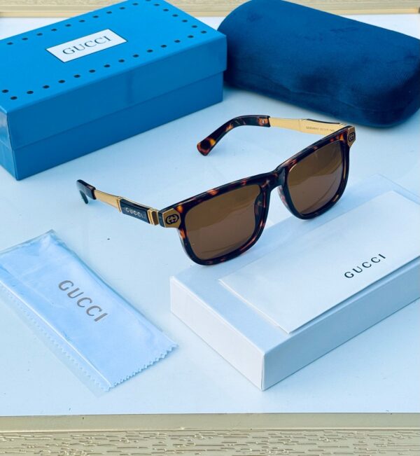 GUCCII-SUNGLASSESS