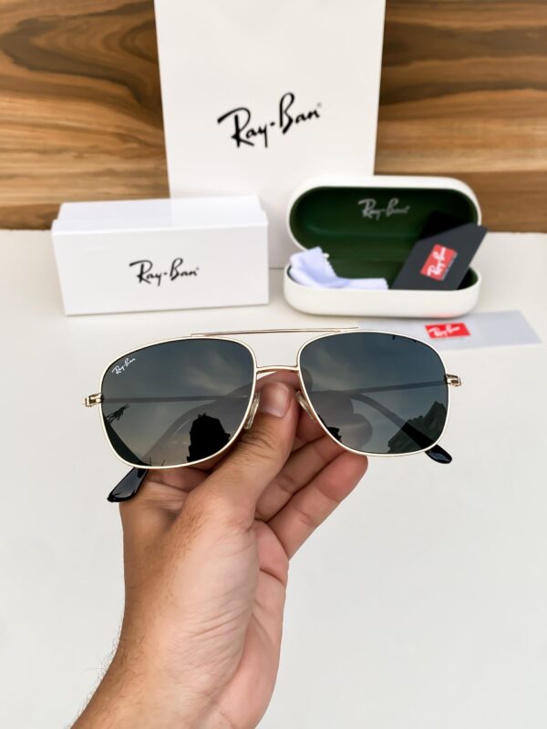 RAYBANN GOLD BLACK 3672 - Image 3