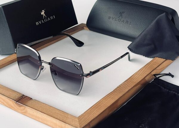 BVLGARII-SUNGLASSESS - Image 4