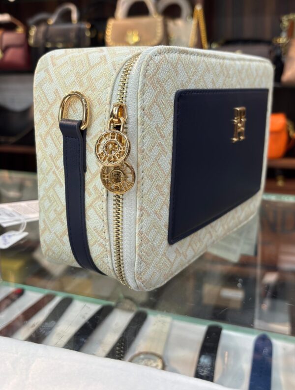 TOMMYY CAMERA BAG - Image 3
