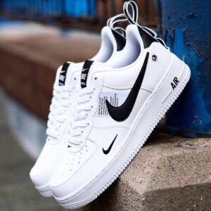 NIKEE AIRFORCE 1 07 LOW UTILITY WHITE 