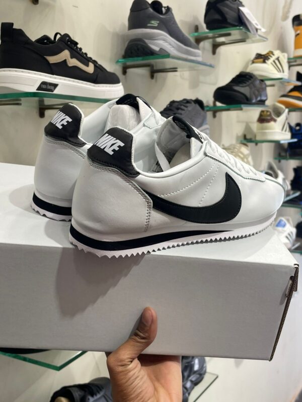 Nikee Cortez - Image 5