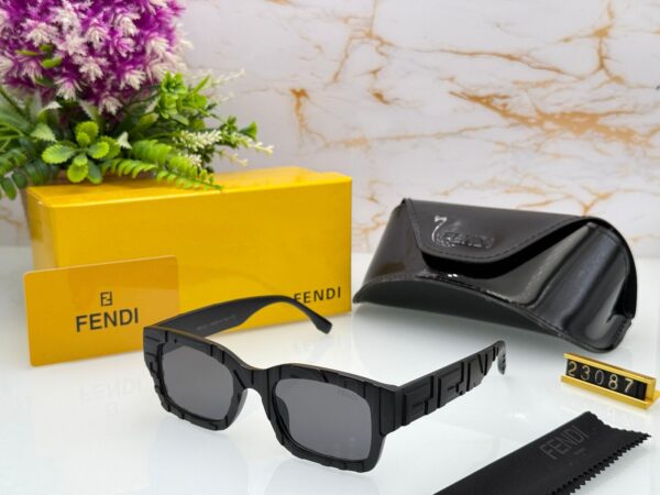 FENDII SUNGLASSESS