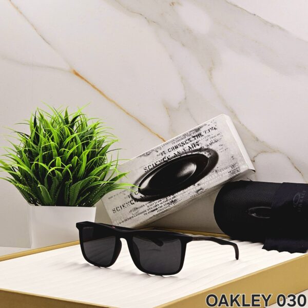 OAKLEYY POLARISE - Image 3