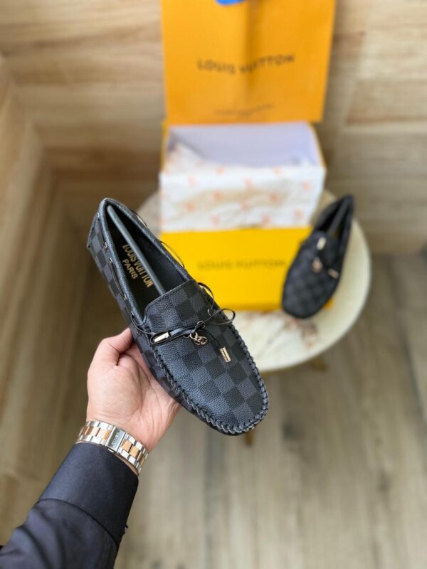 LOUISS VUITTONN MOCCASINS - Image 2
