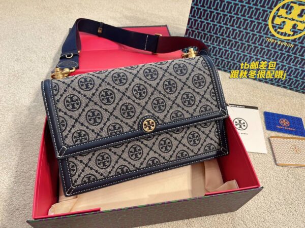 TORYY BURCHH T MONOGDAM SLING CUM CROSSBODY - Image 6