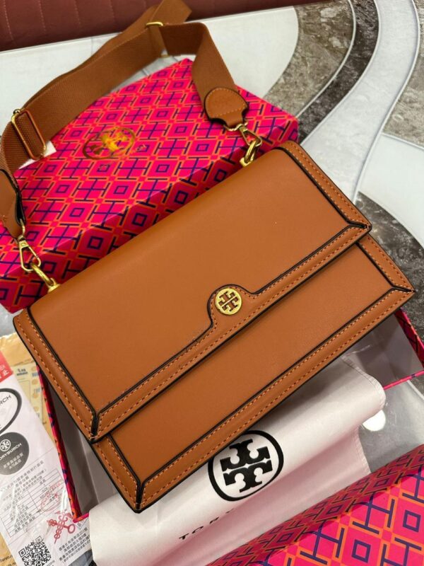 TORYY BURCHH T MONOGDAM SLING CUM CROSSBODY - Image 9