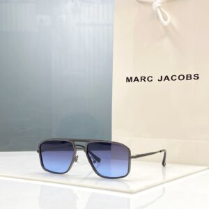 MARC JACOBSS