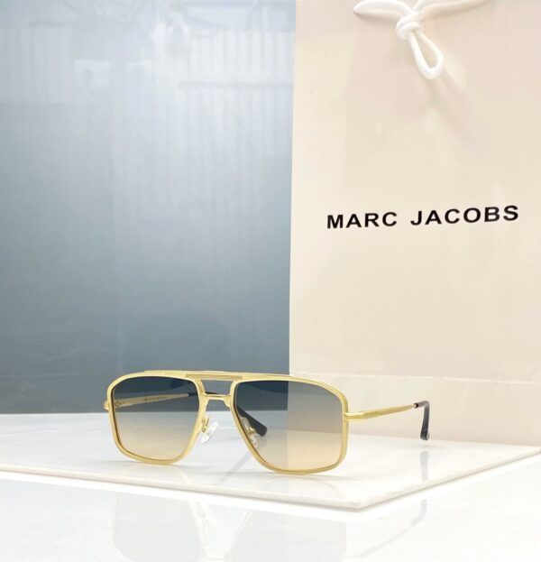 MARC JACOBSS - Image 5
