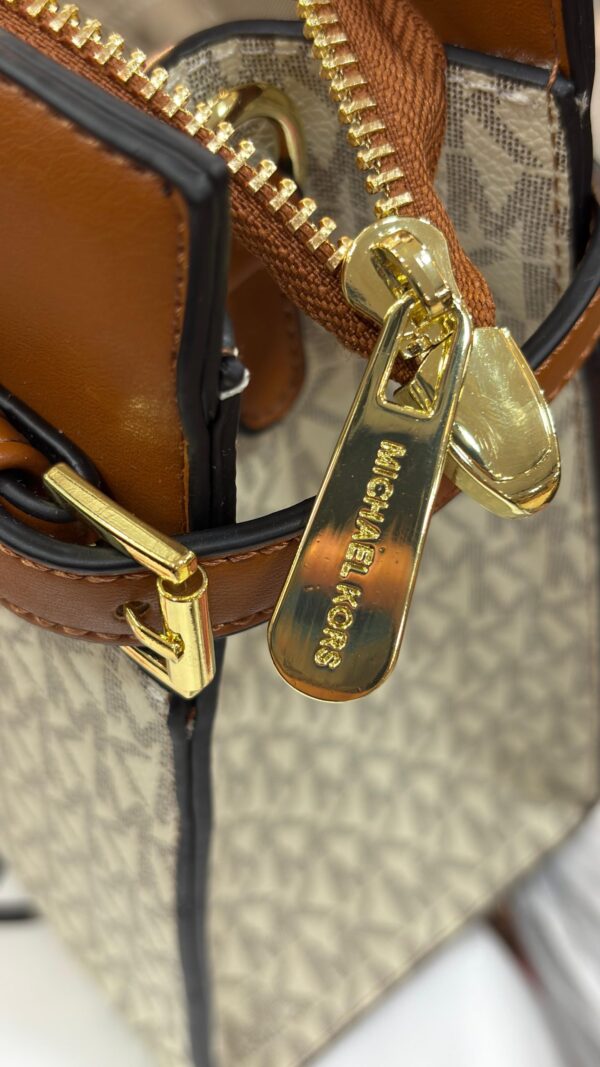 MKK PREMIUM HAND BAG  - Image 5