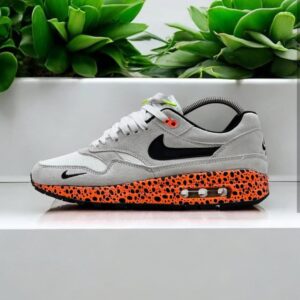 NIKEE AIRMAX 1