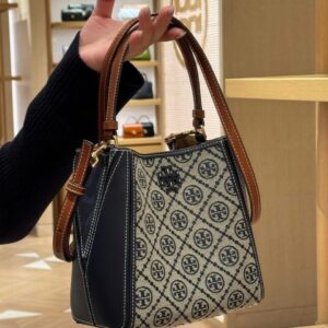 TORYY BURCH MCGRAW BUCKET BAG