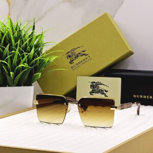 BURBERRY UV LENS