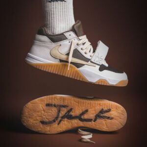 AIR JORDANN JUMPMAN JACK TR TRAVIS SCOTT SAIL