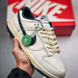 Nikee sb dunk split ATHLETIC DEPARTMENT